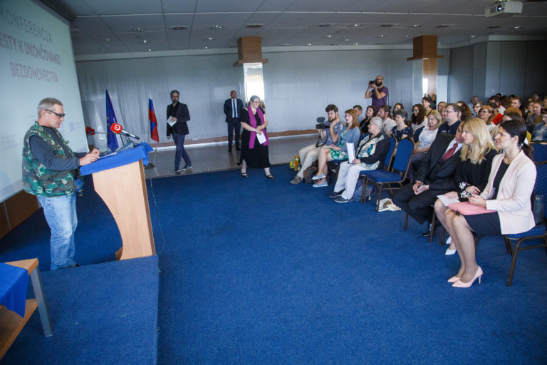 PROTI PRÚDU: Konferencia Ľudia bez domova 2019