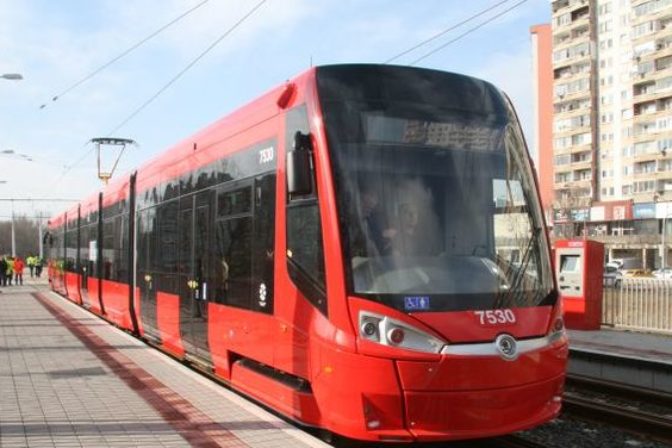 Električková trať v Petržalke