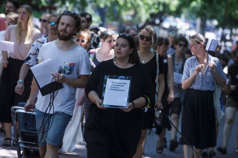 Hnutie Stojíme pri kultúre, list NR SR a premiérovi SR