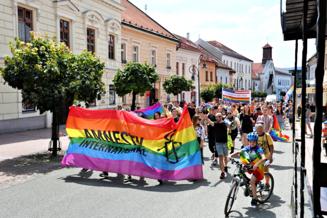 POCHOD: PRIDE Banská Bystrica  Prechod na rovnosť