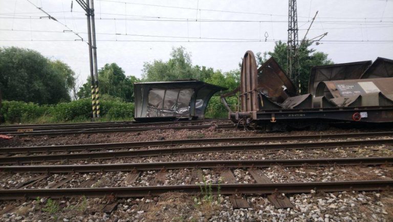 Vykoľajený nákladný vlak, Trnovec nad Váhom