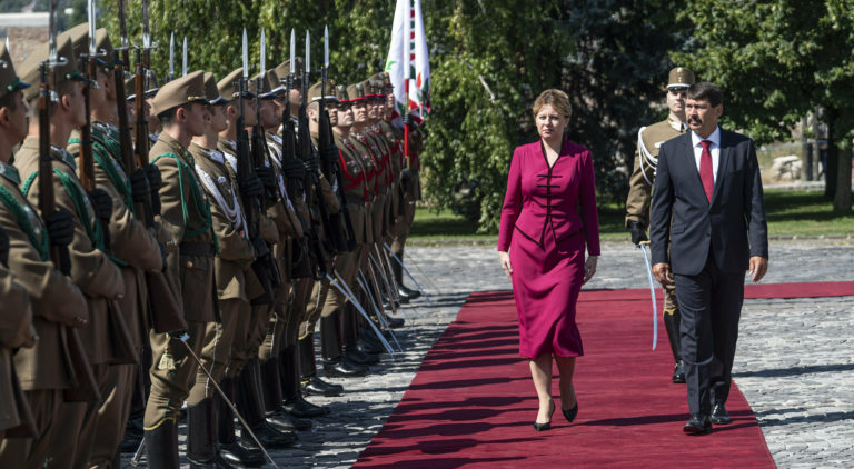 Zuzana Čaputová, János Áder, návšteva prezidentky