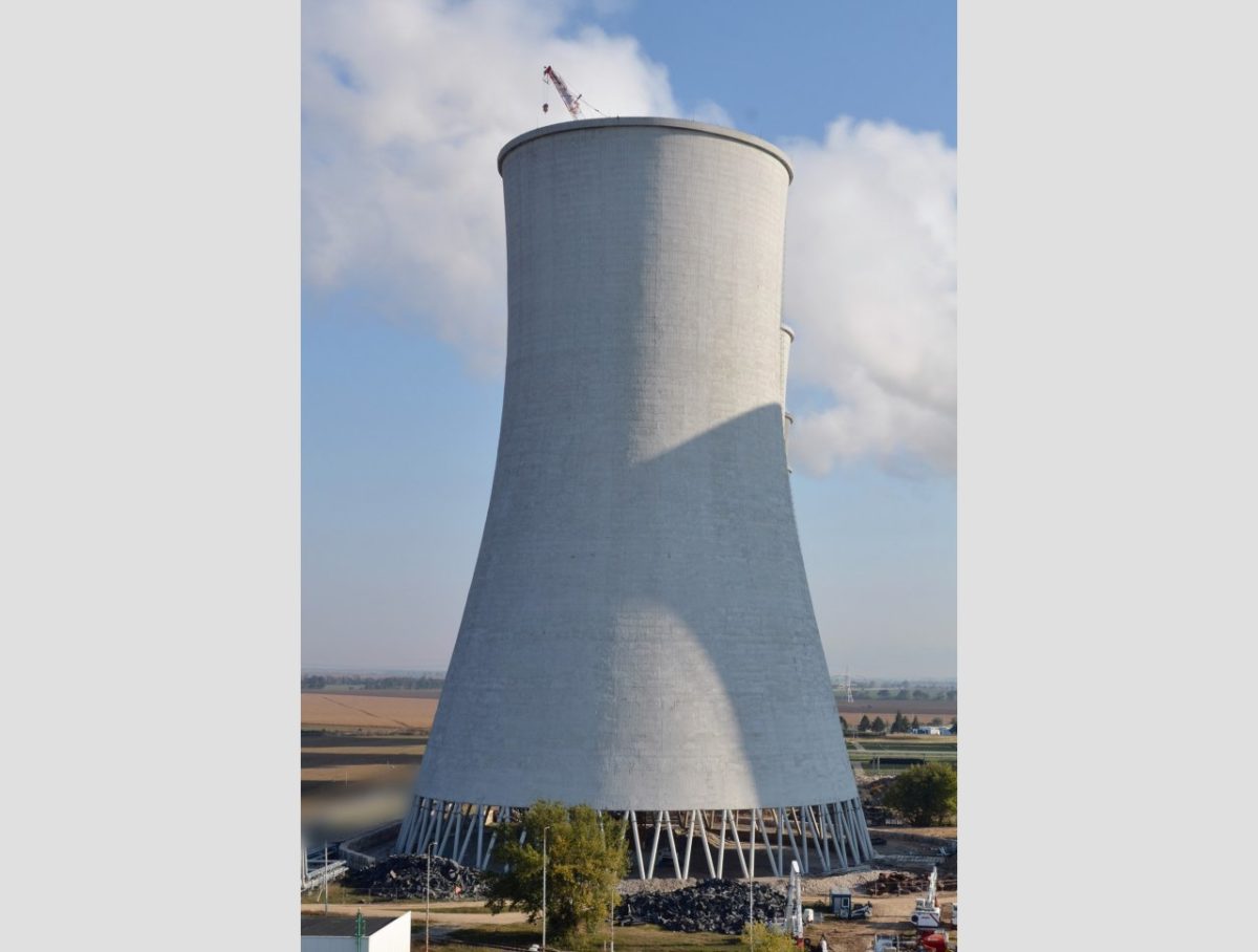 Jadrová elektráreň V1, demontáž veží