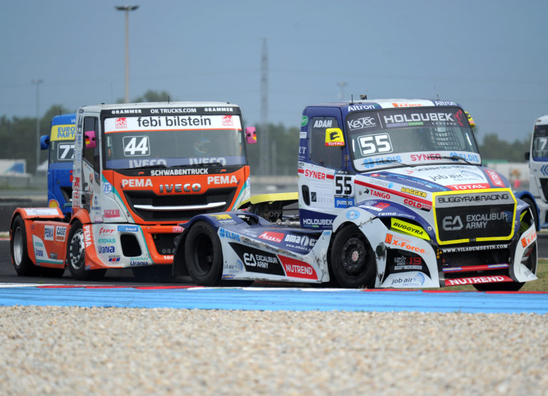 MOTORIZMUS: Majstrovstvá Európy ťahačov na okruhu Slovakia Ring