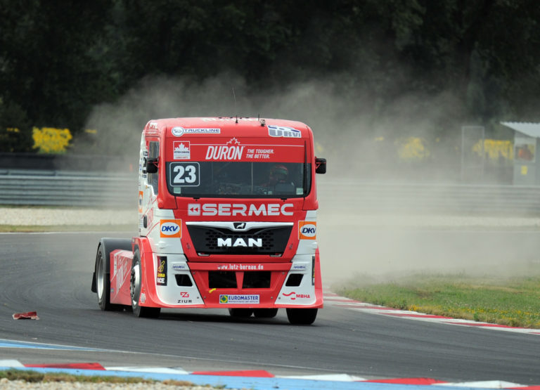 MOTORIZMUS: Majstrovstvá Európy ťahačov na okruhu Slovakia Ring