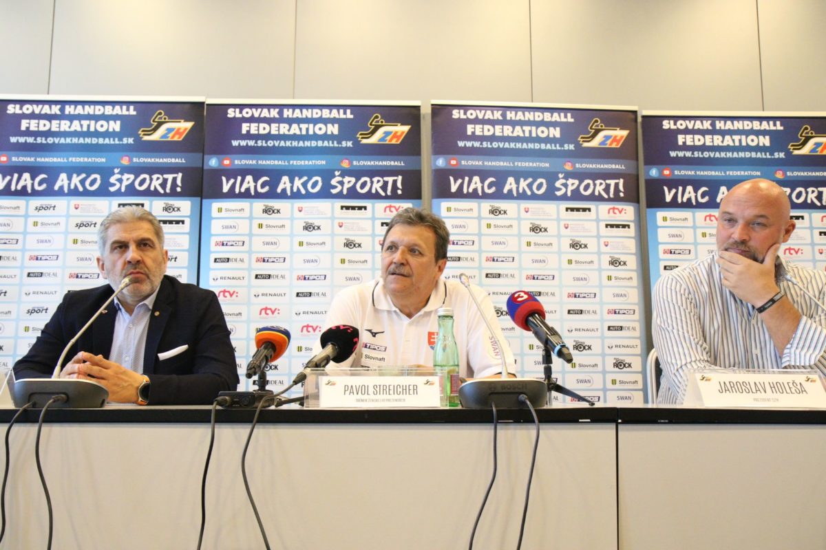 Ernö Kelecsényi, Pavol Streicher, Jaroslav Holeša