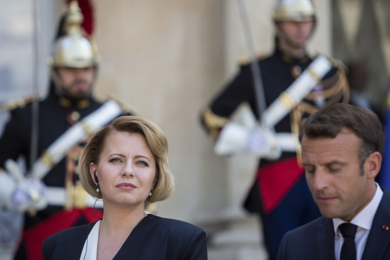 Zuzana Čaputová, Emmanuel Macron