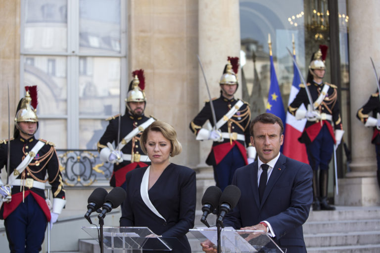 Zuzana Čaputová, Emmanuel Macron