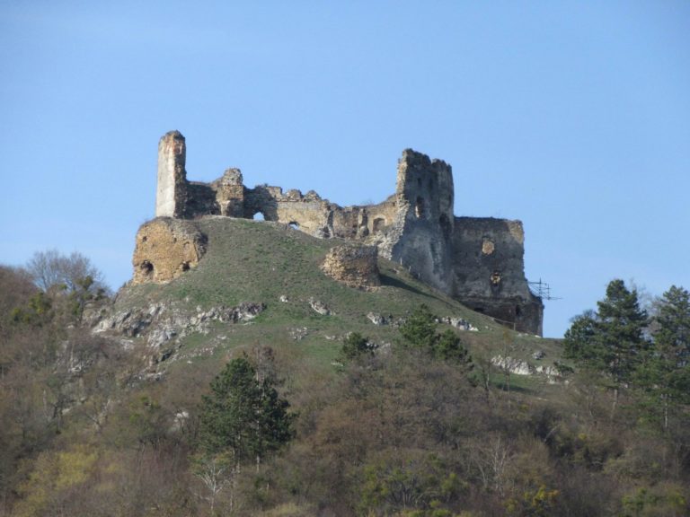 Hrad Čičva