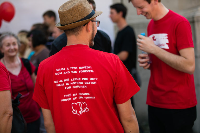 POCHOD: Hrdí na rodinu