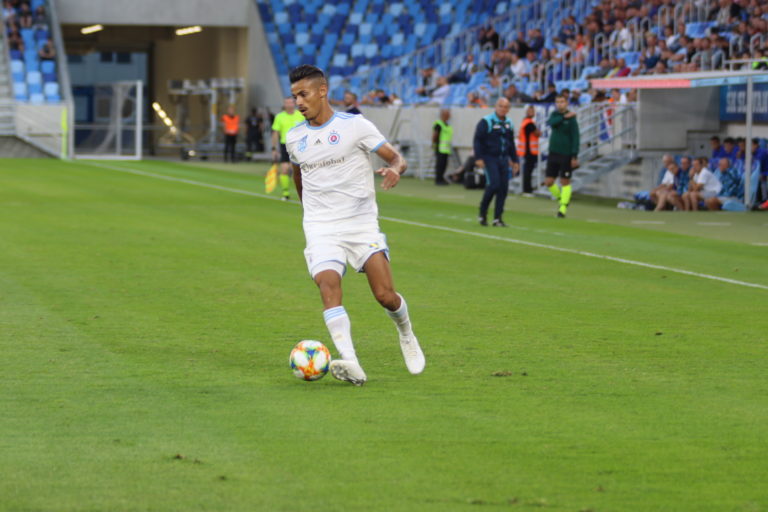 FUTBAL LM: Slovan Bratislava - Sutjeska Nikšič