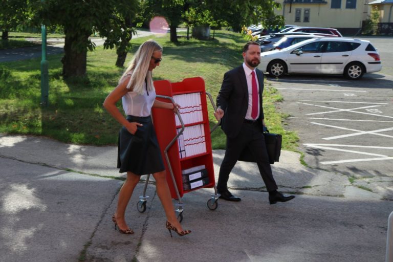 Marek Para, Kauza miliónových zmeniek