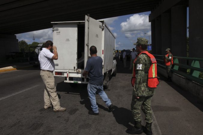 migranti, kamión, Mexiko