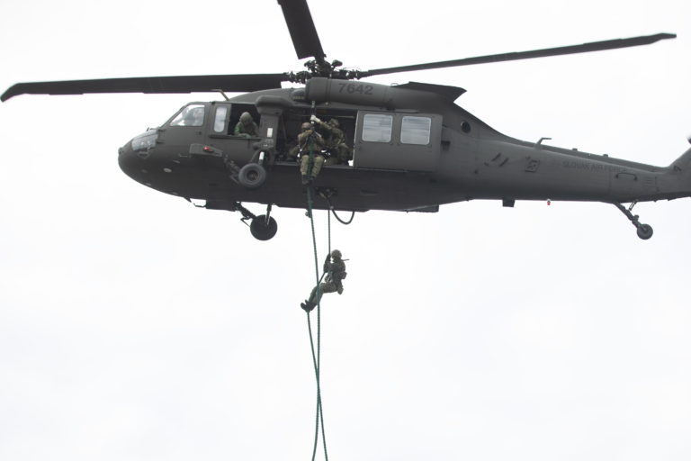 Návšteva predsedu vojenského výboru NATO