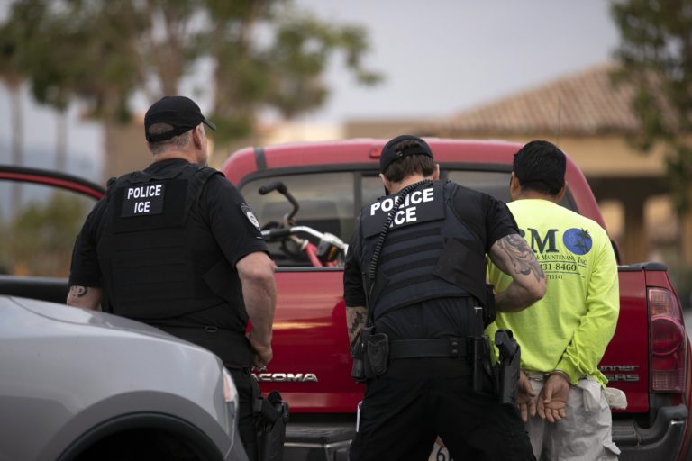 polícia, USA, migranti