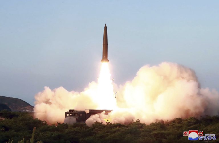 Severná Kórea, test novej rakety