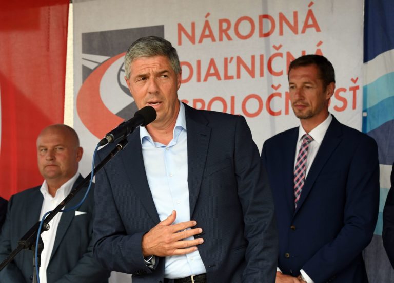 Bela Bugár, Otvorenie prvej etapy výstavby R4