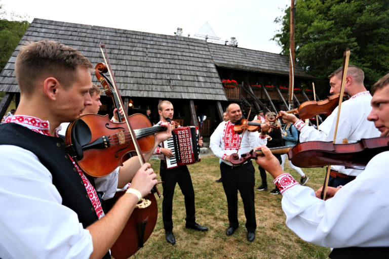 FESTIVAL: Folklórne slávnosti pod Poľanou 2019