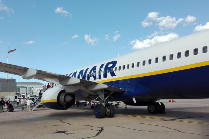 Ryanair bude lietať z Bratislavy na Sardíniu aj v zime