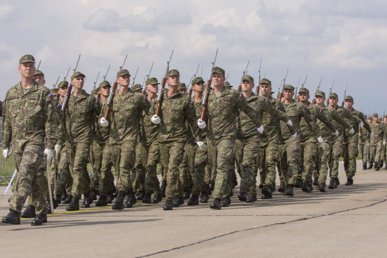 Armáda, Generálny nácvik vojenskej prehliadky