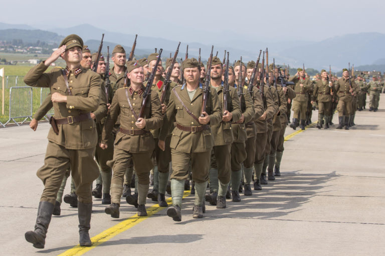 Armáda, Generálny nácvik vojenskej prehliadky