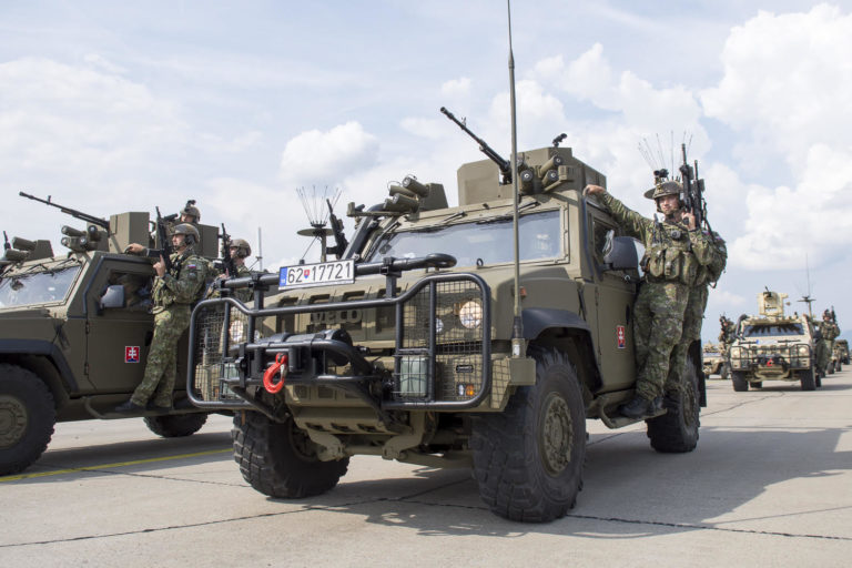 Armáda, Generálny nácvik vojenskej prehliadky