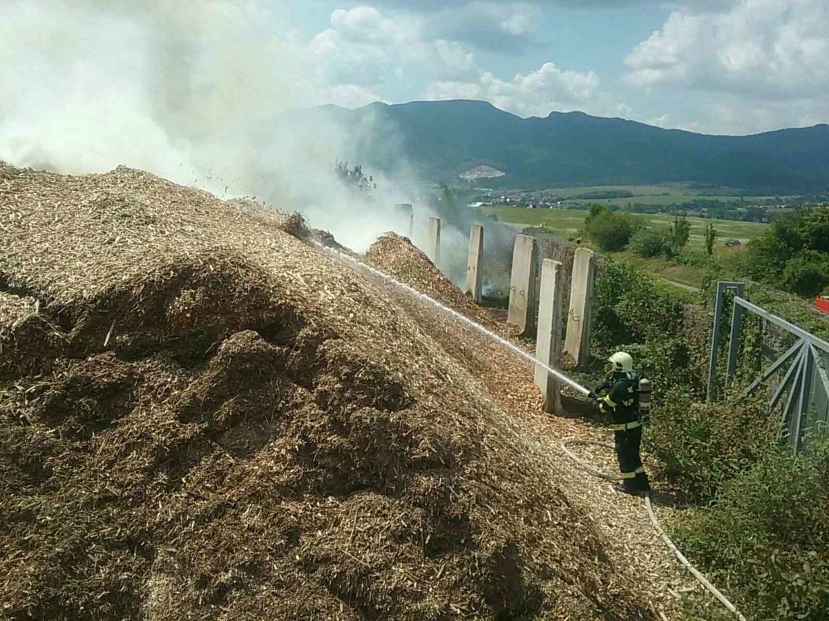 požiar, Kostolná Ves