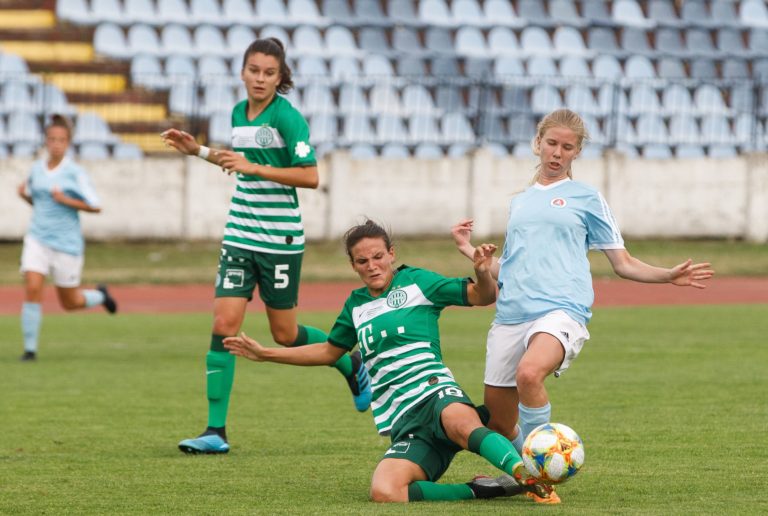 Anna Júlia Csiki, Viktória Szabó, Martina Švecová