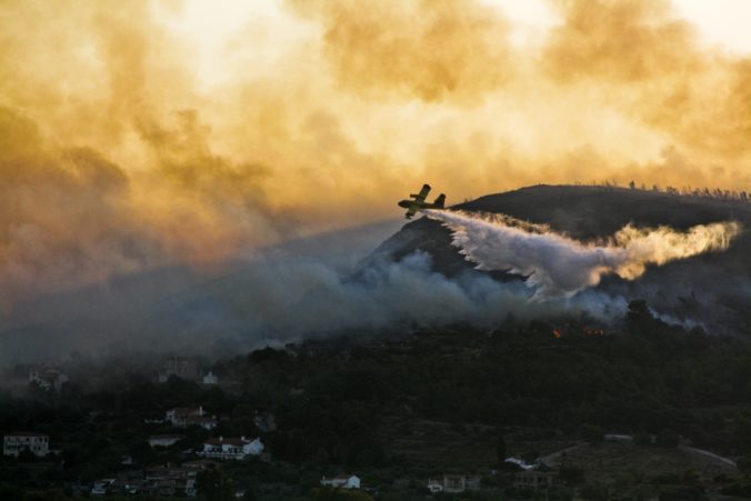 Grécko, lesné požiare, Samos