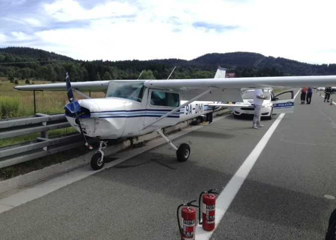 núdzové pristátie, Cessna, Chorvátsko, diaľnica