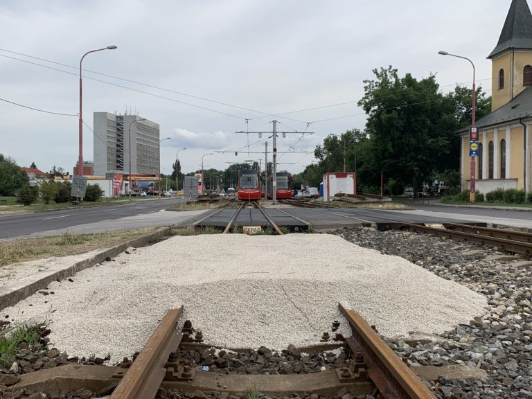 električka, Karlova Ves, štrk