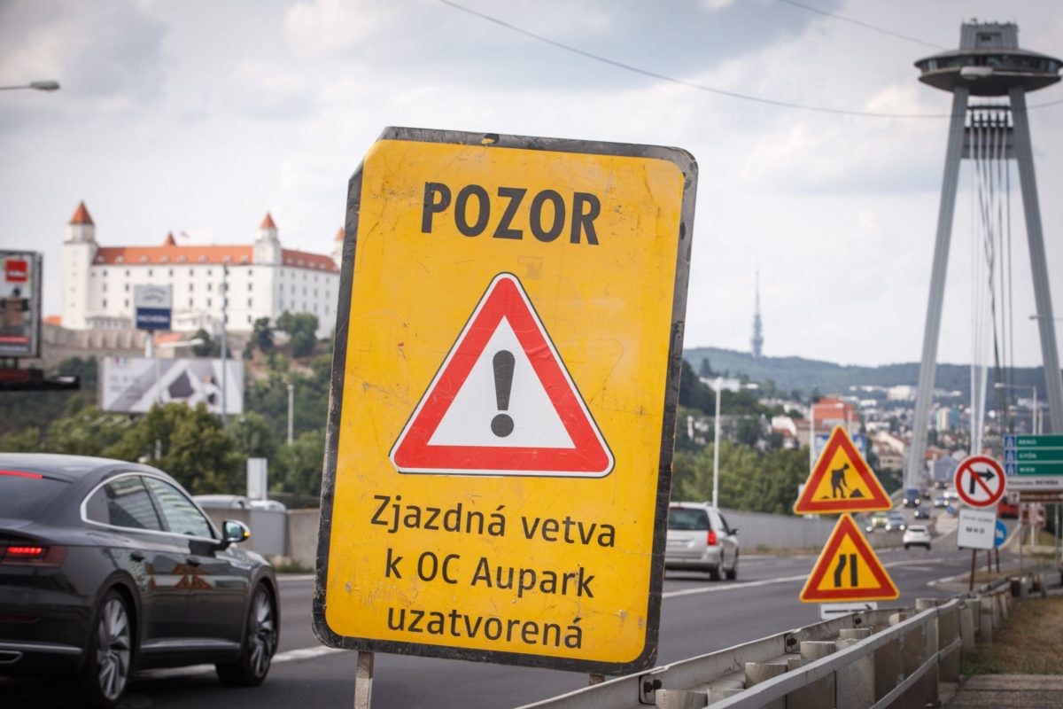 Bratislava, Einsteinova ulica