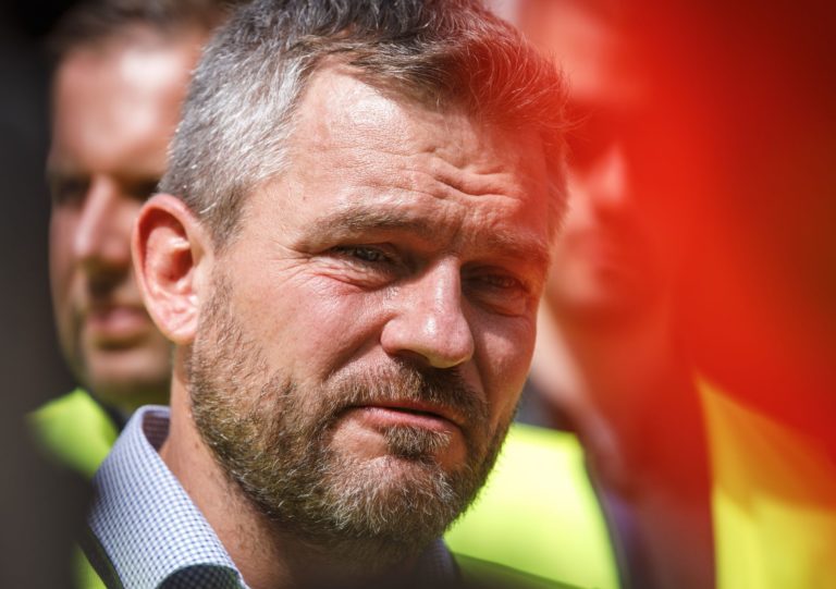 Peter Pellegrini, nemocnica Rázsochy