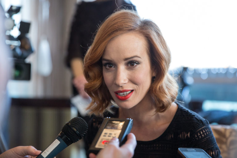 Táňa Pauhofová