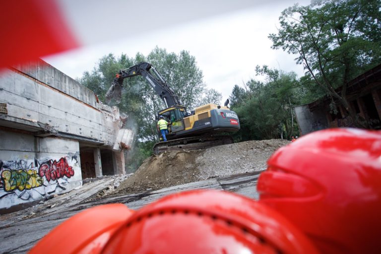 Peter Pellegrini, nemocnica Rázsochy