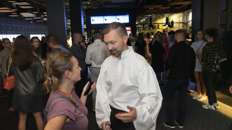 premiéra filmu Kto je ďalší?