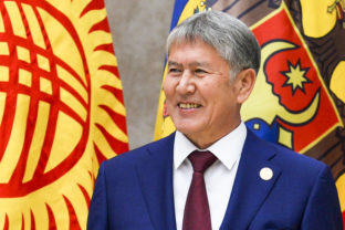 Almazbek Atambajev