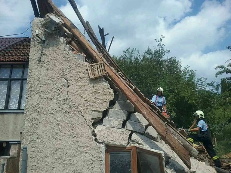 Medzibrod, zrútenie domu