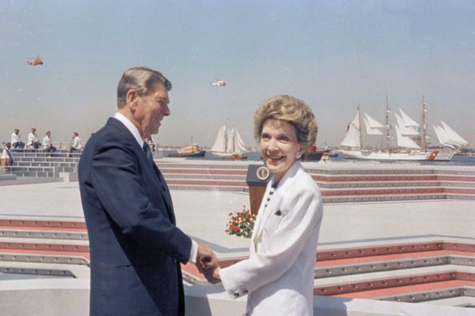 Ronald Reagan, Nancy Reaganová