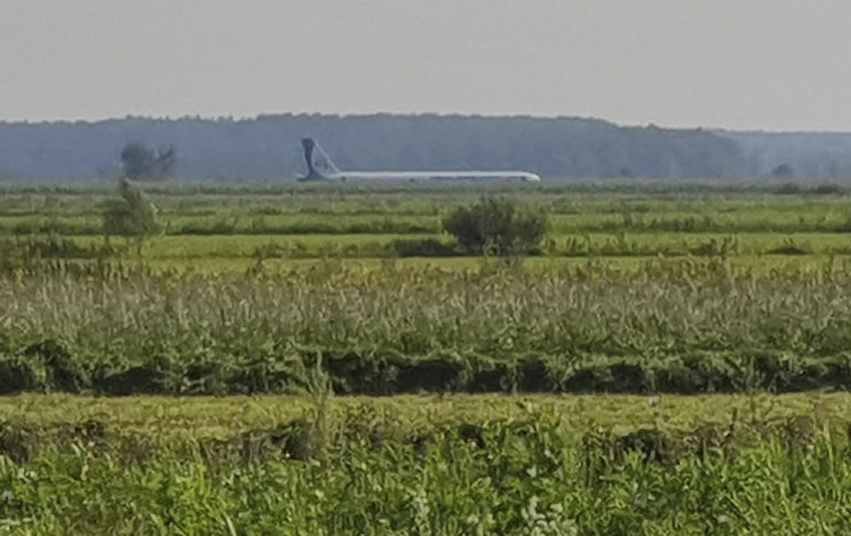 Moskva, núdzové pristátie, Airbus A321