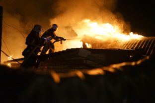 Ukrajina, hasiči, požiar