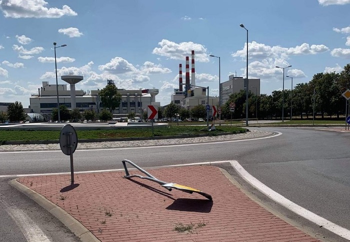 dopravná nehoda, opitý vodič, dopravné značky