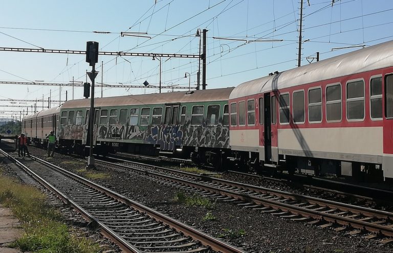 vykoľajený vlak, Senica