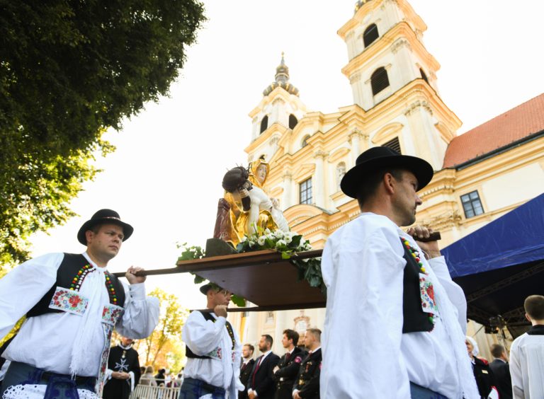 CIRKEV: Národná púť k Sedembolestnej Panne Márii, Šaštín-Stráže