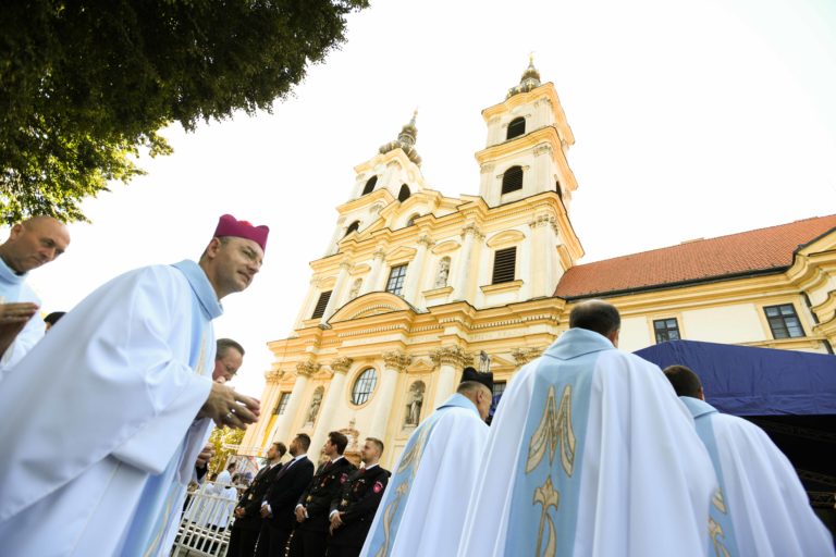 CIRKEV: Národná púť k Sedembolestnej Panne Márii, Šaštín-Stráže