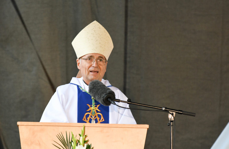 CIRKEV: Národná púť k Sedembolestnej Panne Márii, Šaštín Stráže