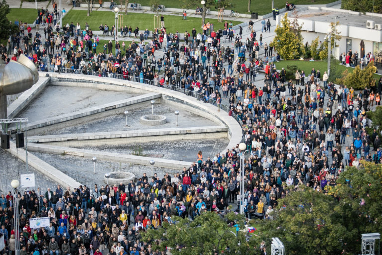 PROTEST: Za slušné Slovensko v Bratislave