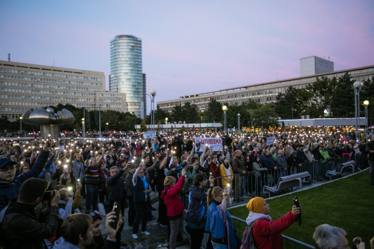PROTEST: Za slušné Slovensko v Bratislave