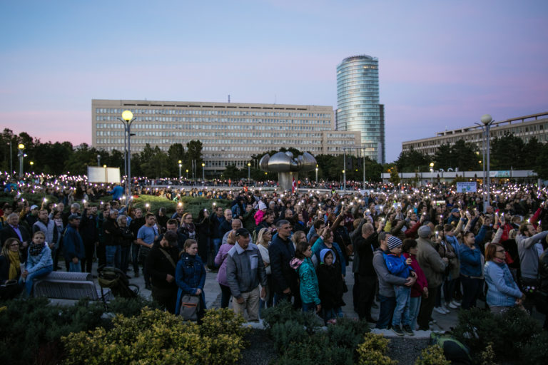 PROTEST: Za slušné Slovensko v Bratislave