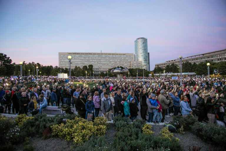 PROTEST: Za slušné Slovensko v Bratislave